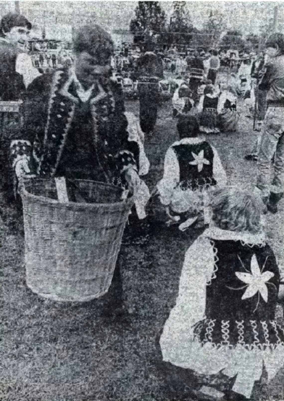 Pogoda nie rozpieszczała uczestników Chmielaków w 1983 roku