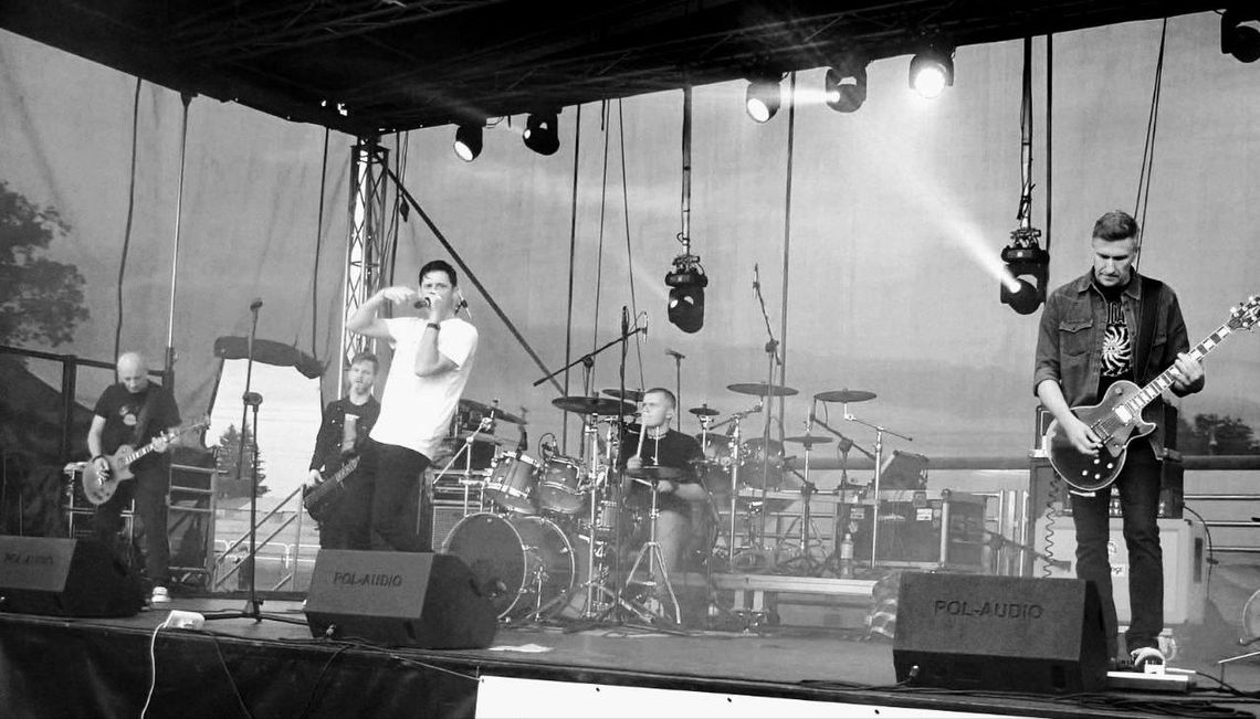 BLIŻEJ KULTURY (odc. 291) – debiutancka płyta krasnostawskiego zespołu MadStone pt. "Rust" BLIŻEJ KULTURY (odc. 291) – debiutancka płyta krasnostawskiego zespołu MadStone pt. "Rust"