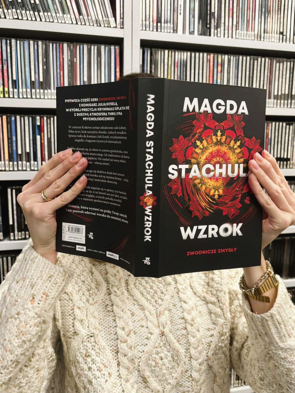 "Zwodnicze Zmysły" i "Ekipa na Tropie" - Magda Stachula promuje nowe książki.