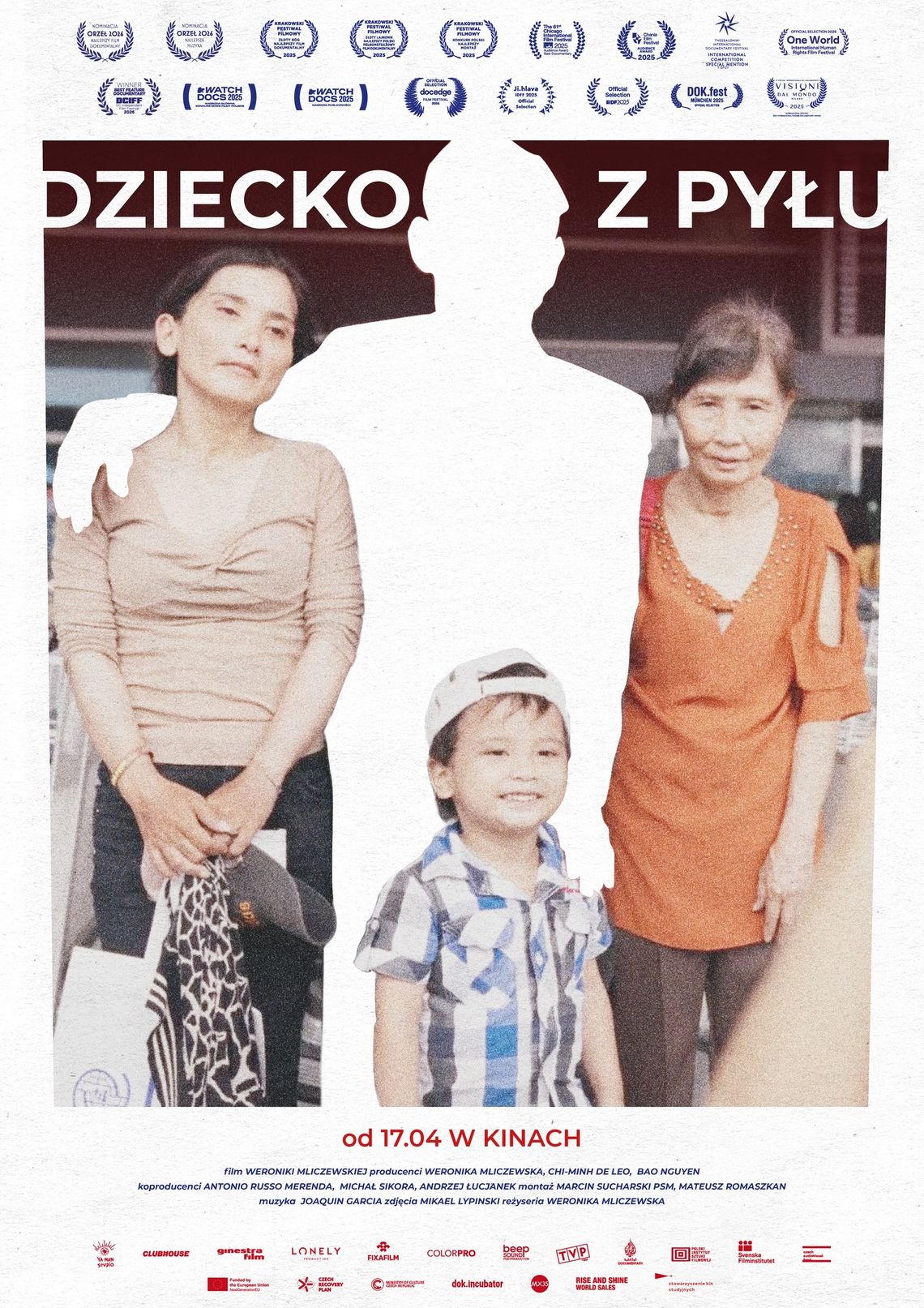 „Dziecko z pyłu” to pełnometrażowy debiut dokumentalny Weroniki Mliczewskiej.