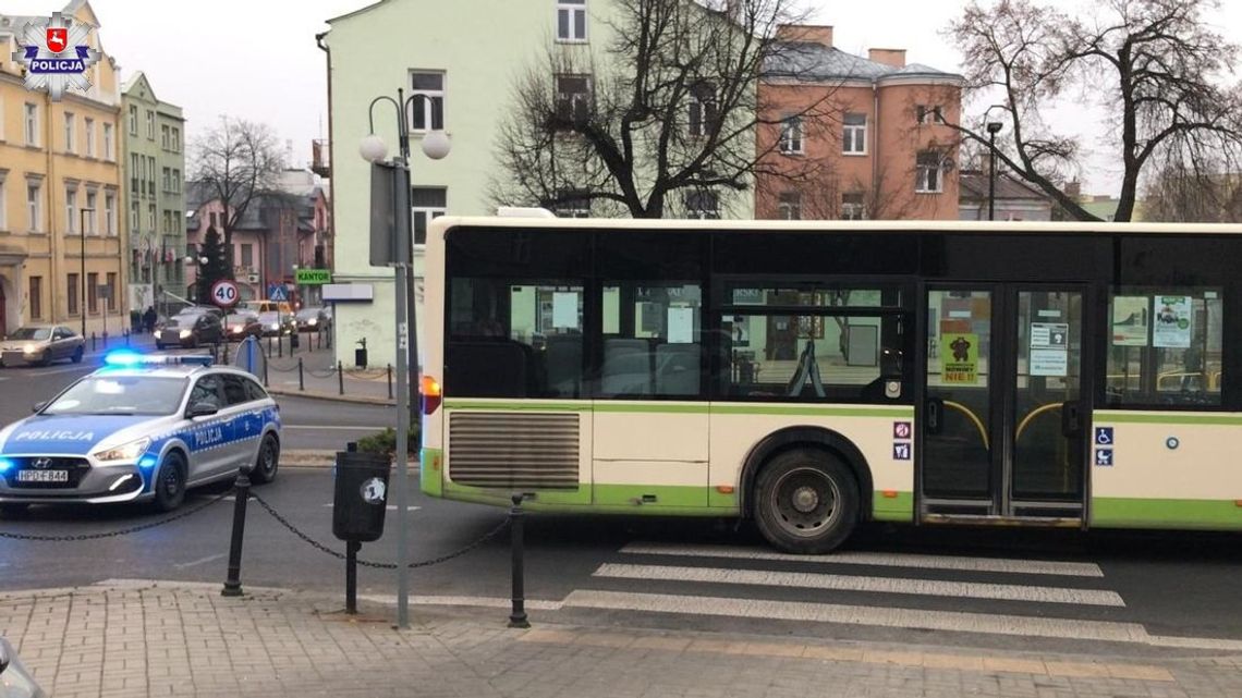 Chełm: Autobus potrącił pieszego na przejściu