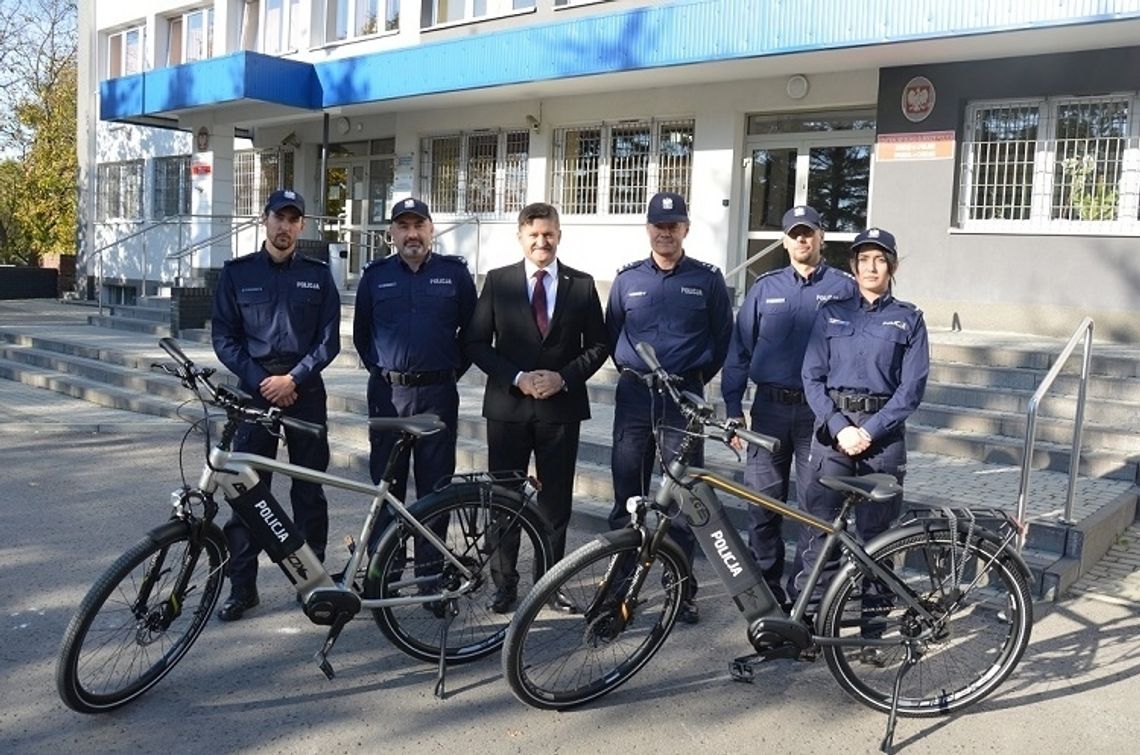 Chełm: Dwa elektryczne rowery trafiły na wyposażenie policjantów