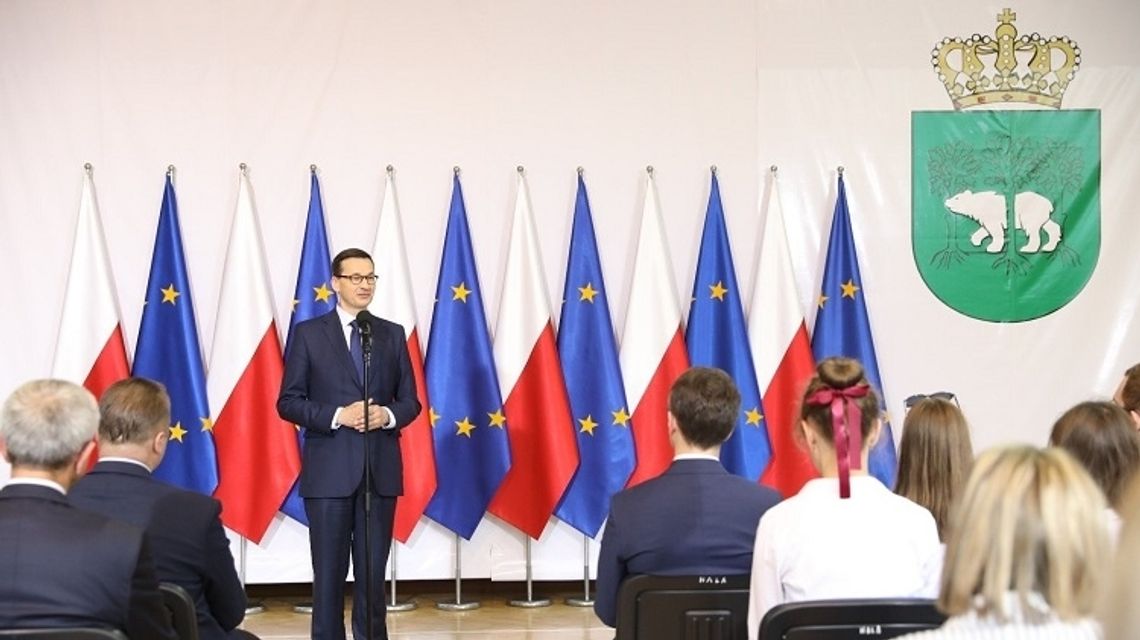 Chełm: Premier Mateusz Morawiecki w II LO - "Proszę Was abyście zawsze o Polsce mówili jak najlepiej"