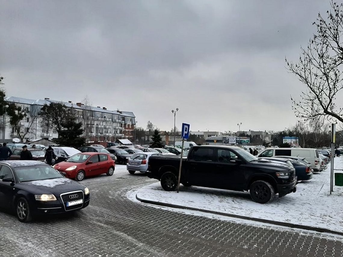 Chełm: Temat płatnych parkingów powraca
