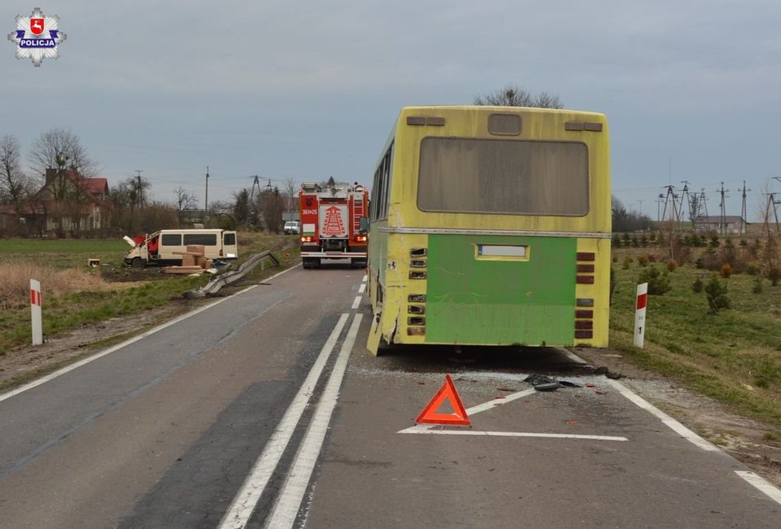 Chełm: Tragiczne zderzenie z autobusem. 18-latek zginął na miejscu