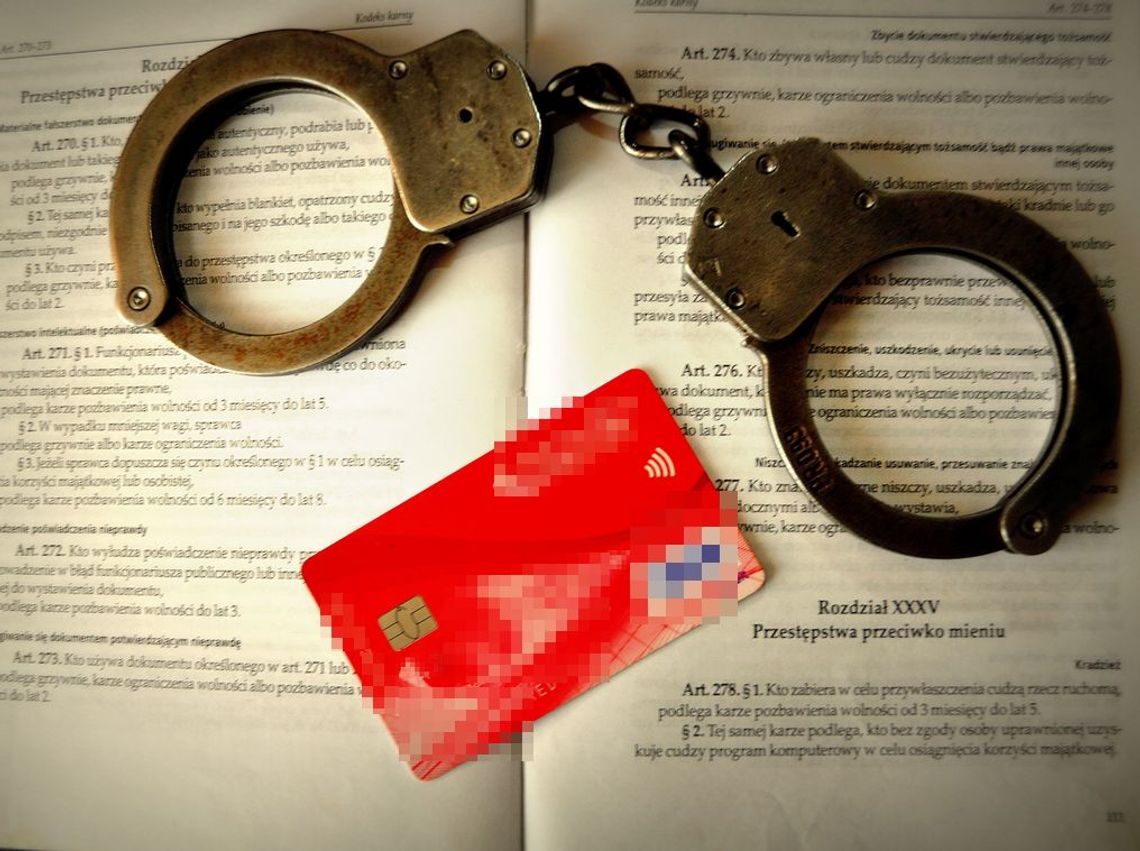 Chełm: Ukradli karty płatnicze