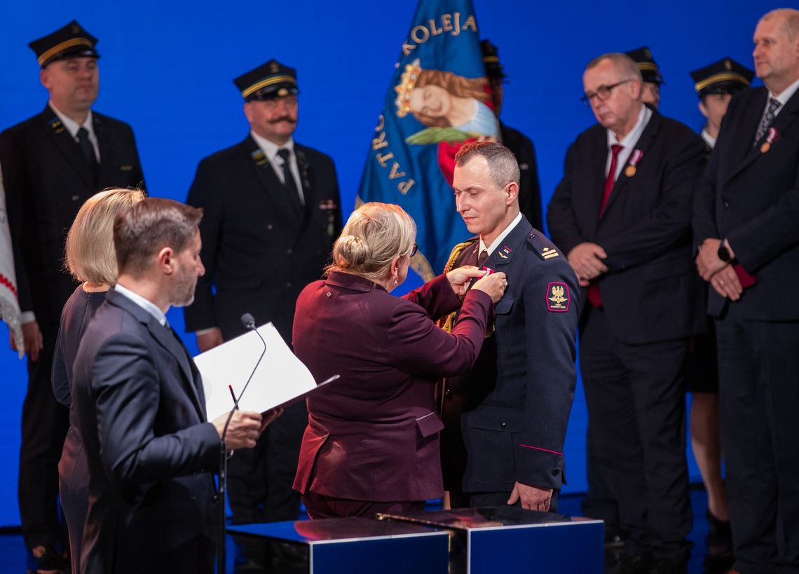 Chełmianin, funkcjonariusz SOK, dostał Medal za Długoletnią Służbę Chełmianin, funkcjonariusz SOK, dostał Medal za Długoletnią Służbę