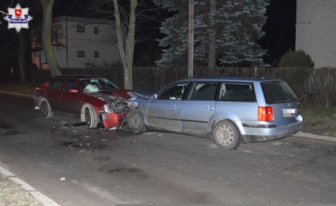 Czołowe zderzenie na Mościckiego. Jeden z kierowców miał 3 promile alkoholu..