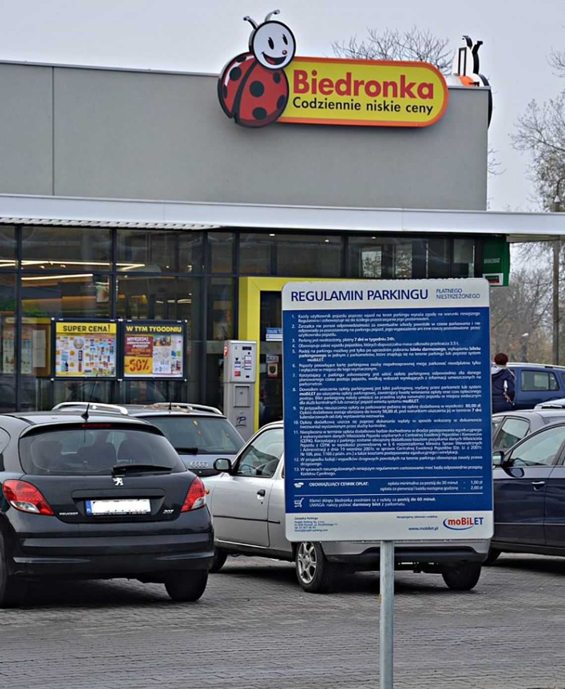 Czy w Chełmie zapłacimy za parkowanie przy dyskontach? Sprawdziliśmy to dla Was!