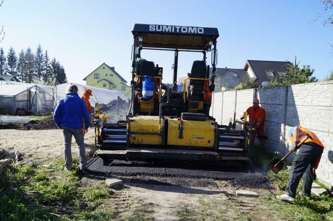 Gmina Chełm remontuje drogi za ponad 5 milionów złotych. 