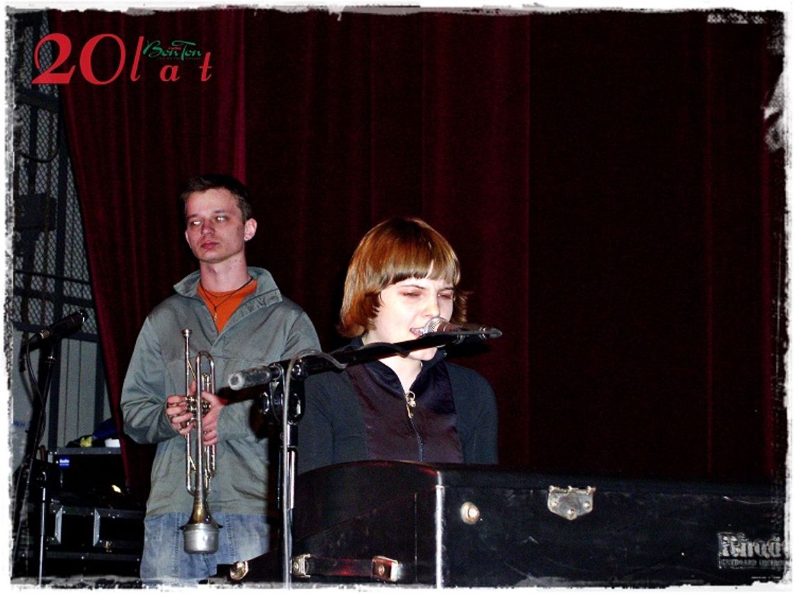Koncert Ani Dąbrowskiej - ChDK 2002 rok