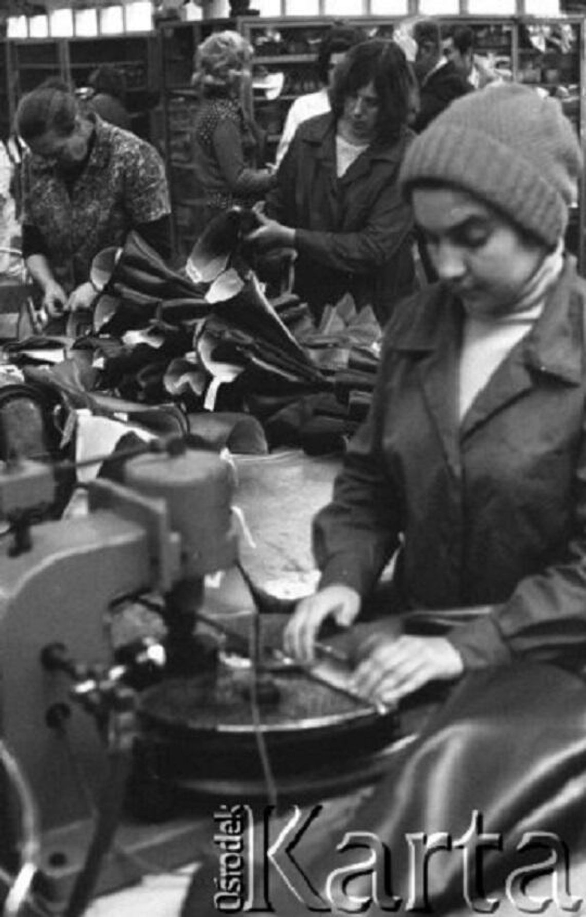 Hala produkcyjna Chełmskich Zakładów Obuwia w 1975 roku