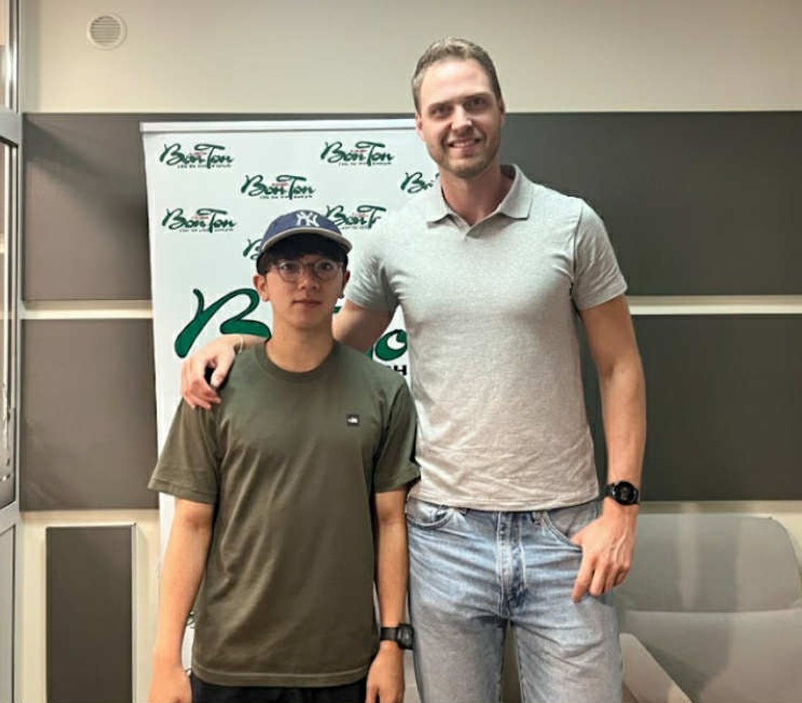 Libero Sonae Kazuma i środkowy Rune Fasteland odwiedzili naszą redakcję