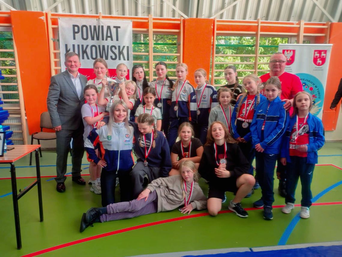 Lokalne wiadomości sportowe - godz. 12:30 (7 października) Lokalne wiadomości sportowe - godz. 12:30 (7 października)