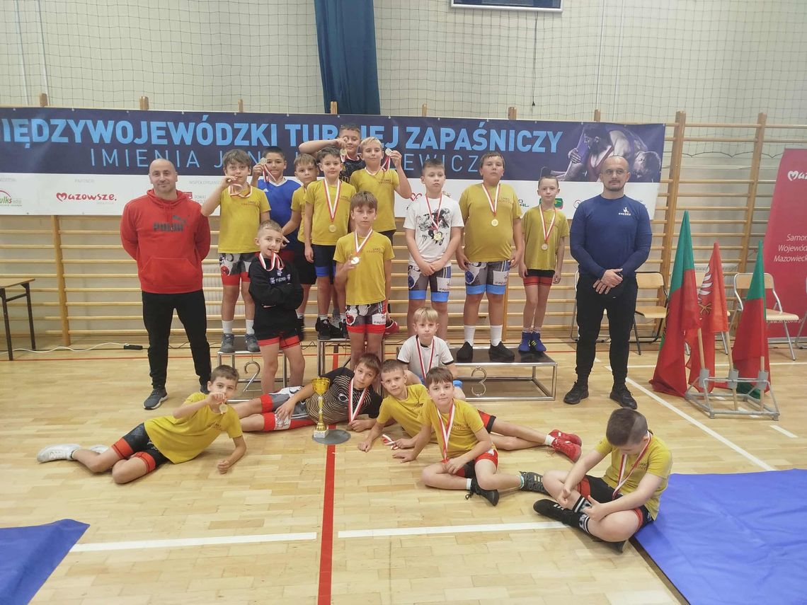 Lokalne wiadomości sportowe - godz. 12:30 (9 października) Lokalne wiadomości sportowe - godz. 12:30 (9 października)