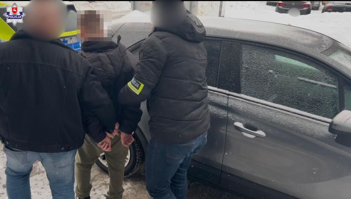 Pow. krasnostawski. Młody rozbójnik zatrzymany. 17-latek okradał i terroryzował młodszych kolegów