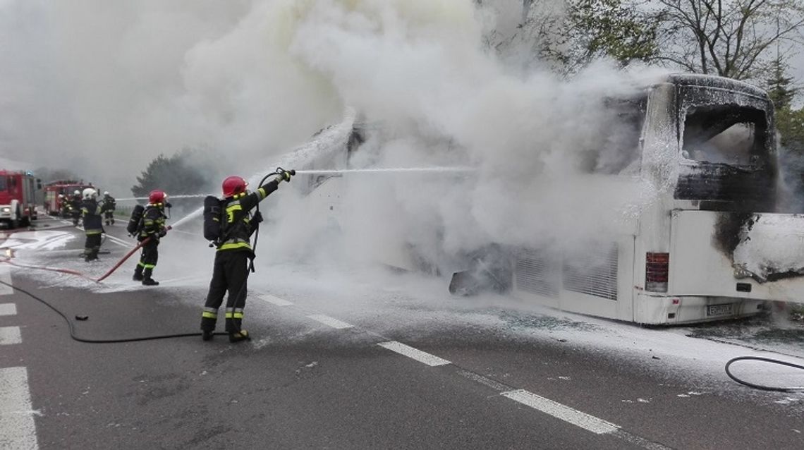 Pożar autokaru w Fajsławicach! [FOTO + VIDEO]