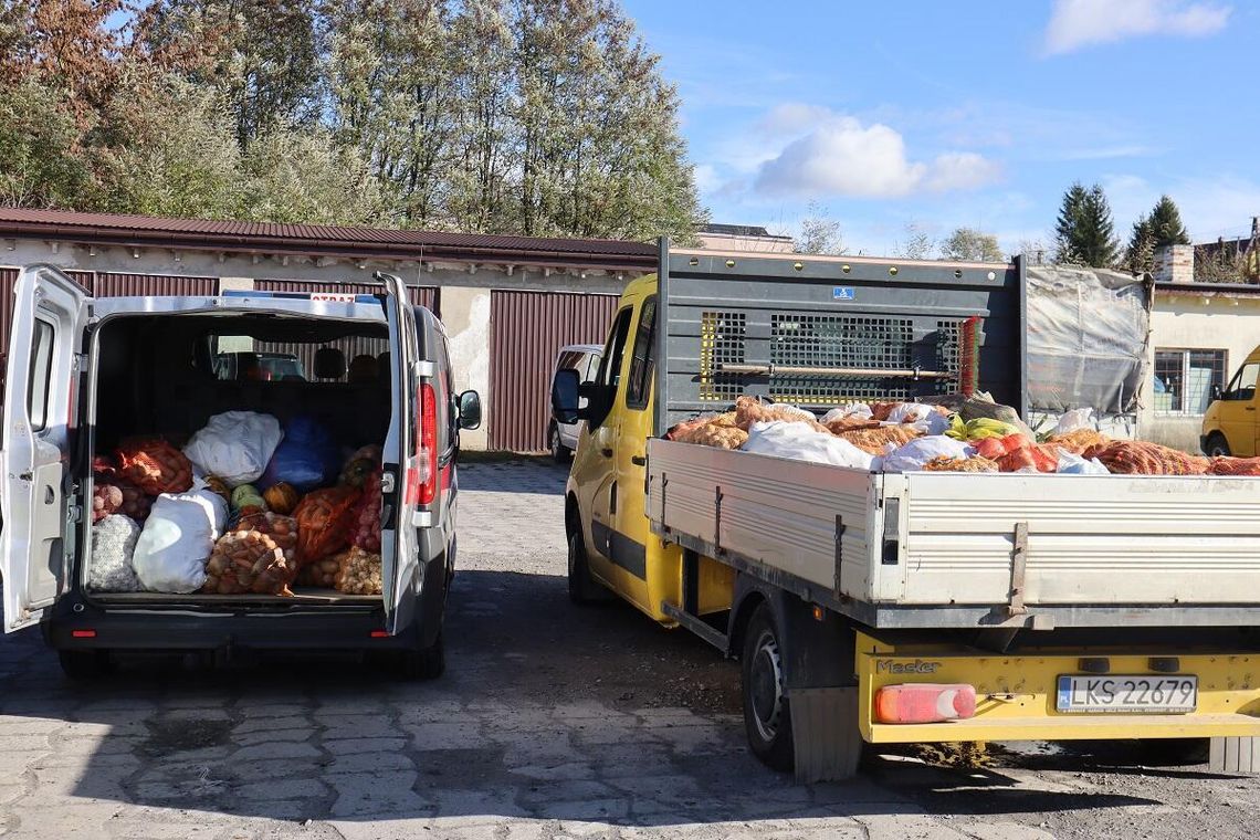 Rolnicy z gminy Rudnik wsparli krasnostawski szpital. Przekazali płody rolne do kuchni