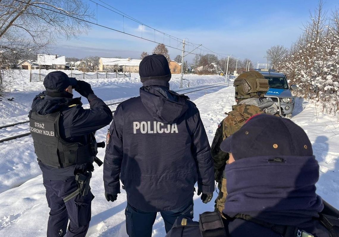 Wiadomości lokalne. Akcje TOR i Horyzont dla bezpieczeństwa. Radio Bon Ton i "Kroniki miasta" dla WOŚP