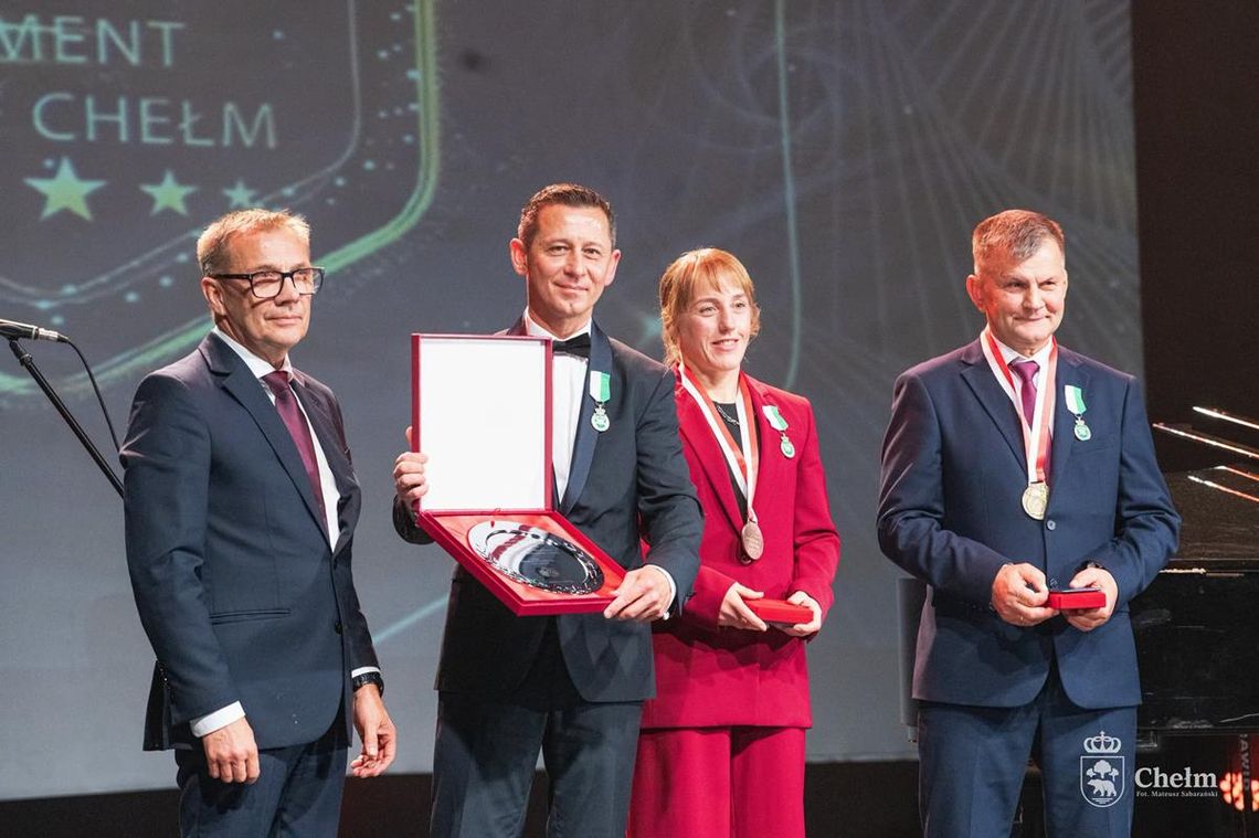 Wiadomości lokalne. Cement Gryf Chełm podsumował 60 lat sportowej historii Wiadomości lokalne. Cement Gryf Chełm podsumował 60 lat sportowej historii