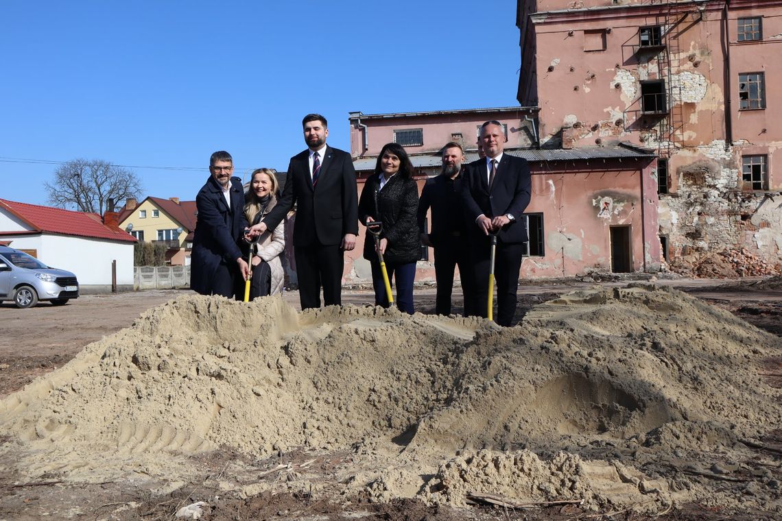 Wiadomości lokalne. Chełm przebudowuje młyn Michalenki dla kultury i sztuki