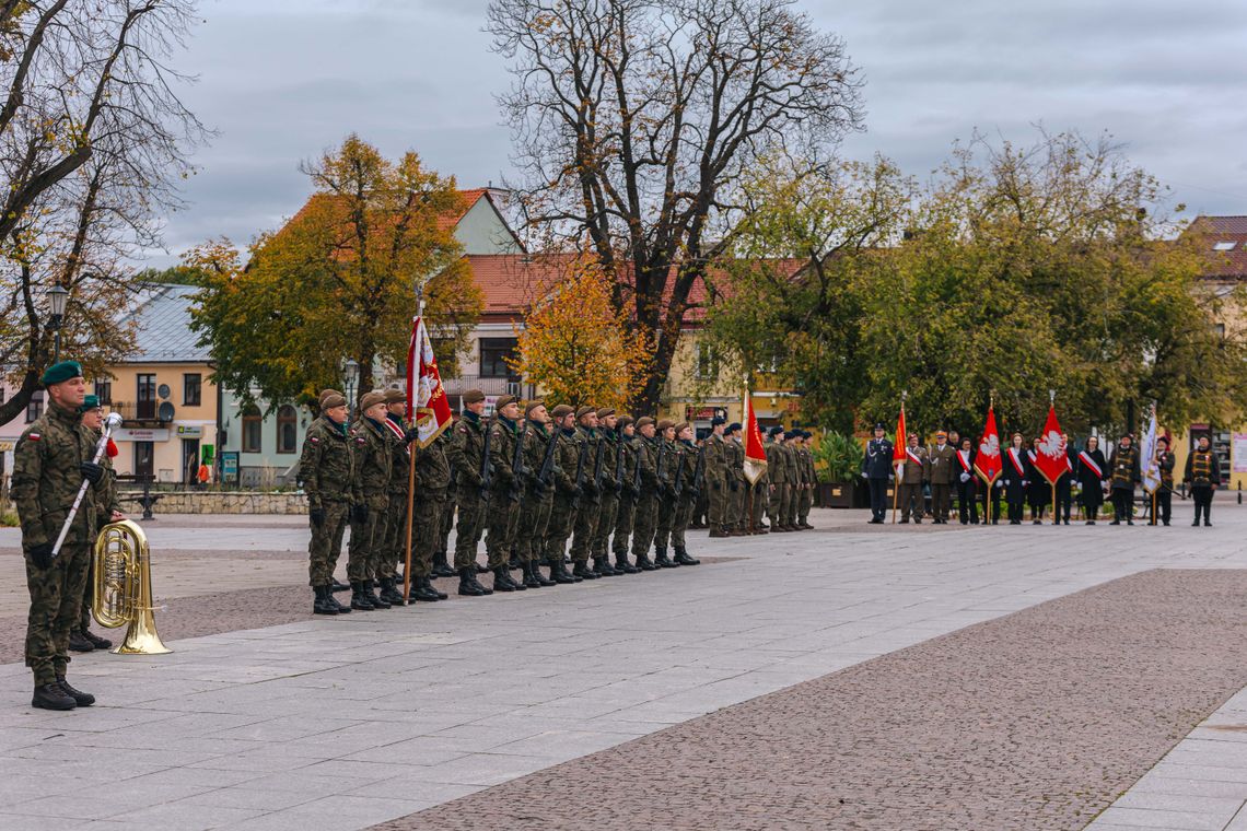 Wiadomości lokalne. Doświadczenie i gotowość do służby. Rezerwiści świętowali w Krasnymstawie Wiadomości lokalne. Doświadczenie i gotowość do służby. Rezerwiści świętowali w Krasnymstawie