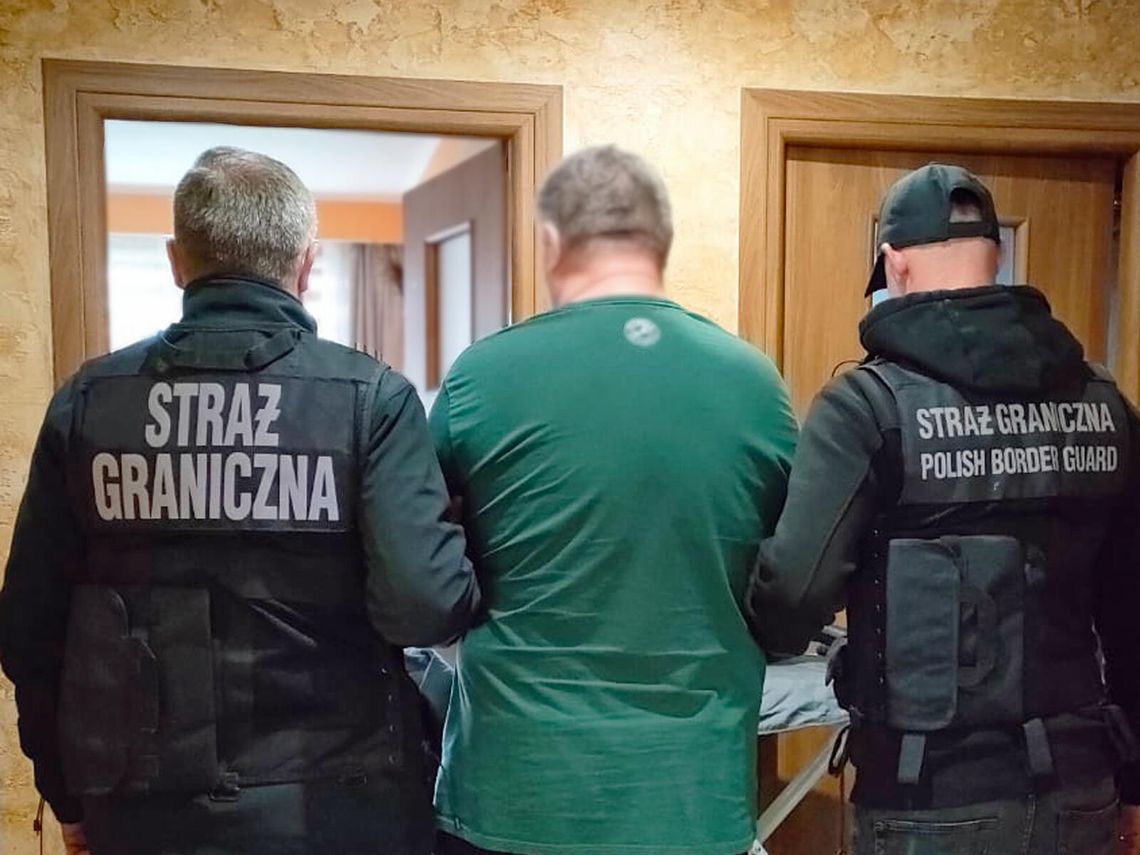 Wiadomości lokalne - Funkcjonariusze z NOSG rozbili zorganizowaną grupę przestępczą Funkcjonariusze NOSG rozbili grupę przestępczą od papierosów bez akcyzy.