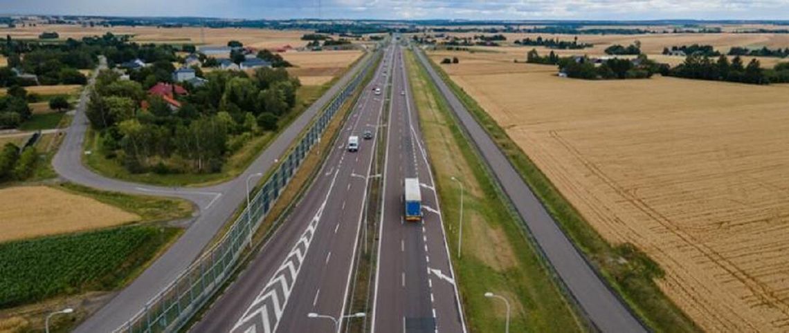 Wiadomości lokalne. Kierowcy muszą uzbroić się w cierpliwość. Remont na S12/S17 już pod koniec lipca Wiadomości lokalne. Kierowcy muszą uzbroić się w cierpliwość. Remont na S12/S17 już pod koniec lipca