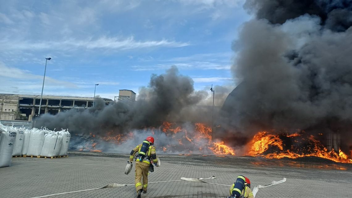 Wiadomości lokalne. Pożar postawił służby na nogi. Wielogodzinna akcja ratunkowa w Chełmie