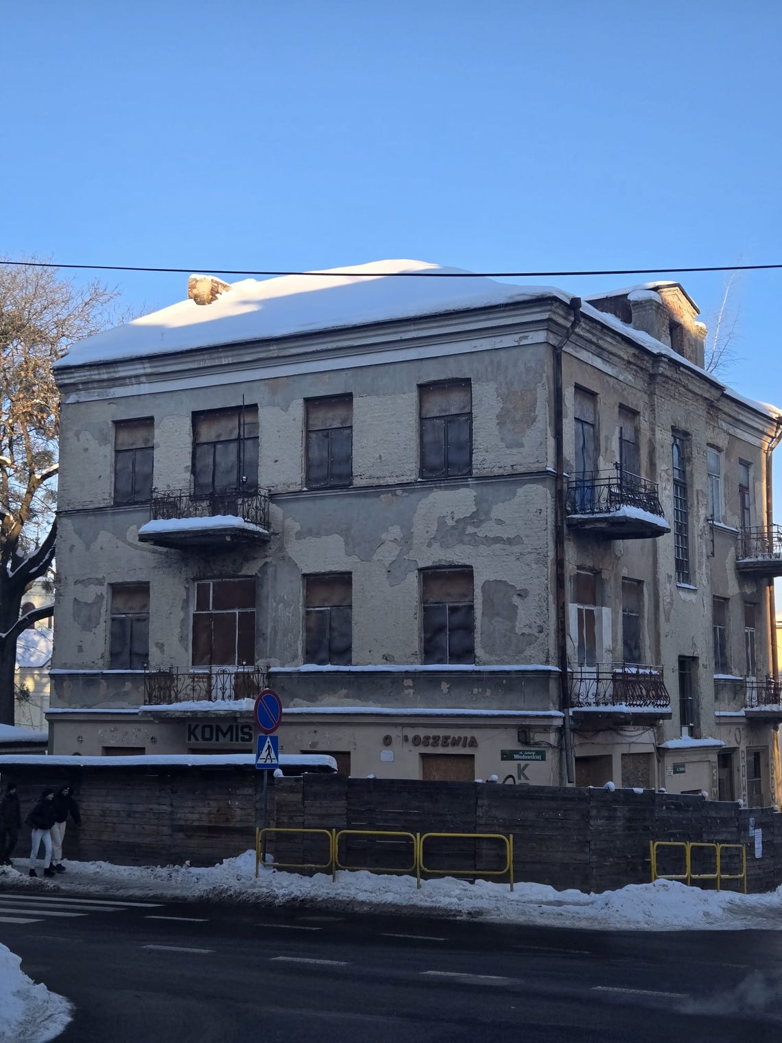 Wiadomości lokalne. Pustostany w Chełmie – część lokali czeka na remonty.