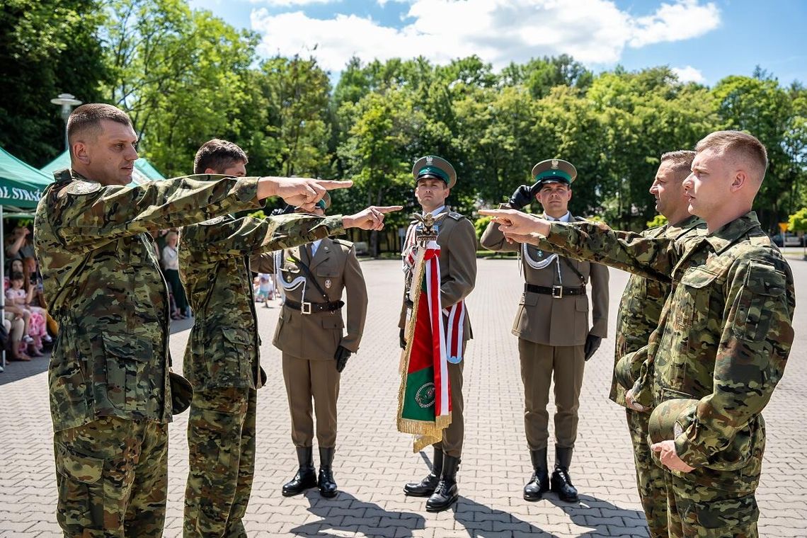 Wiadomości lokalne - Ślubowanie nowo przyjętych funkcjonariuszy NOSG Ślubowanie nowo przyjętych funkcjonariuszy NOSG.