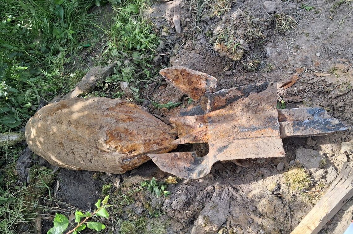 Wiadomości lokalne - W Tarnogórze znaleziono niewybuch W Tarnogórze odkryto bombę lotniczą z II wojny.