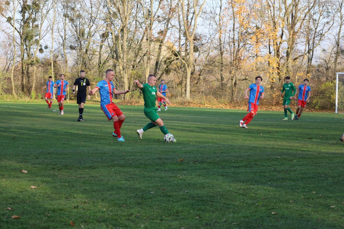 Wiadomości sportowe - Eko Różanka trenuje przed ostatnim jesiennym spotkaniem Eko Różanka - Włodawianka Włodawa