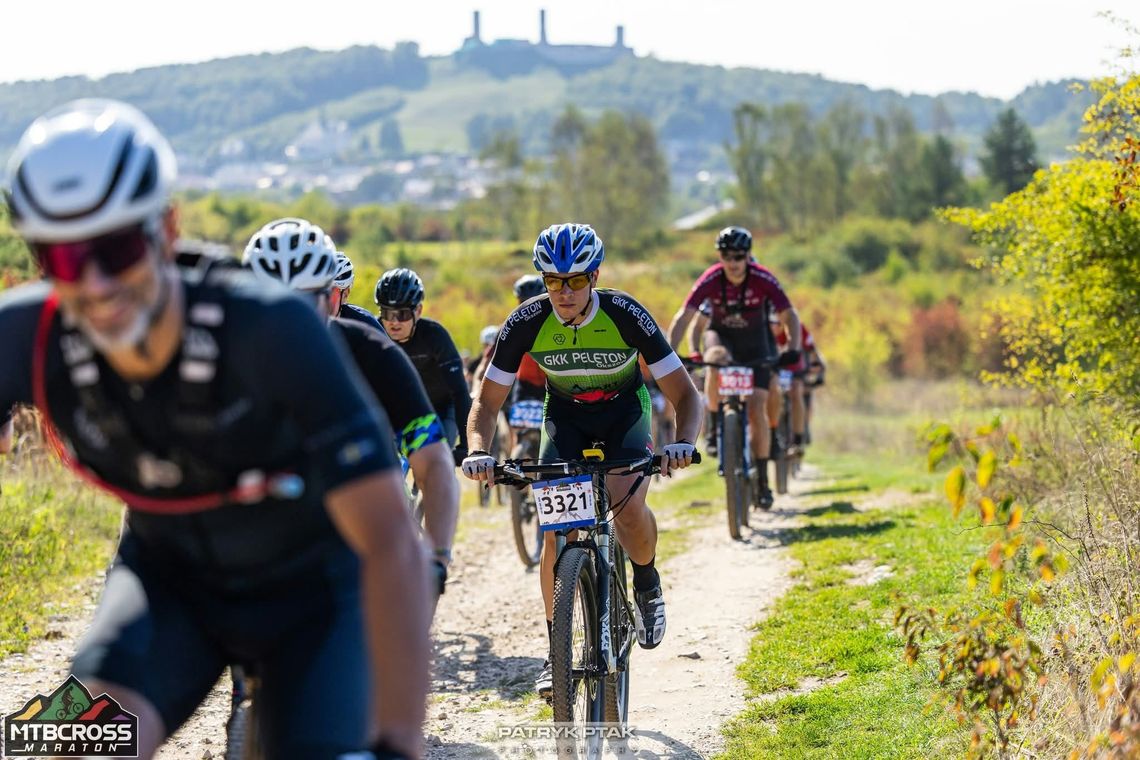 Wiadomości sportowe - kolejne medale kolarzy GKK Peleton Okszów MTB Cross Marton