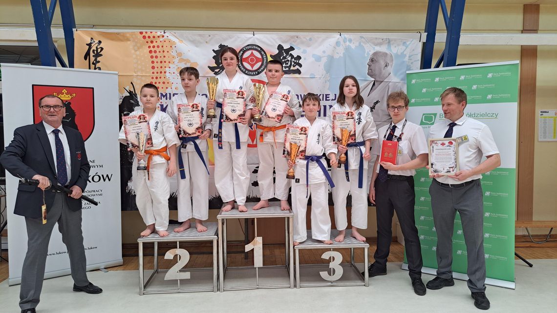 Wiadomości sportowe - medale karateków chełmskiego Kanku