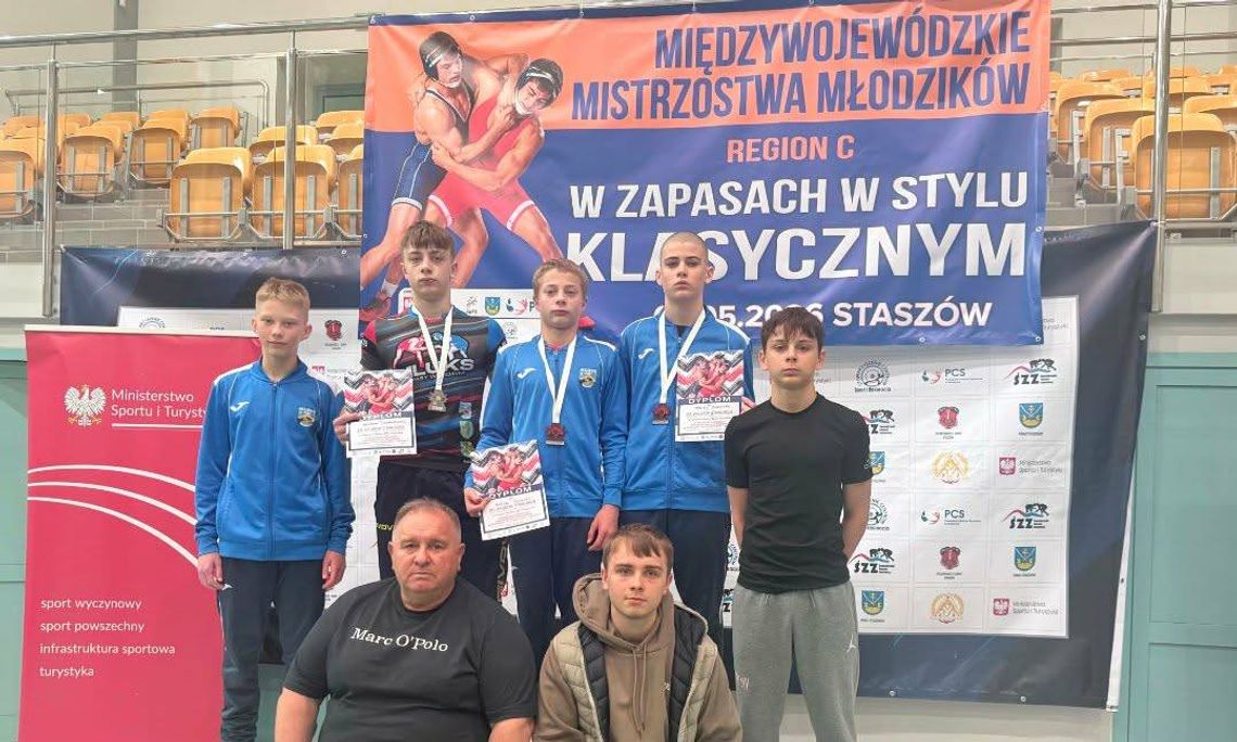 Wiadomości sportowe - medale włodawskich zapaśników MLUKS Włodawa