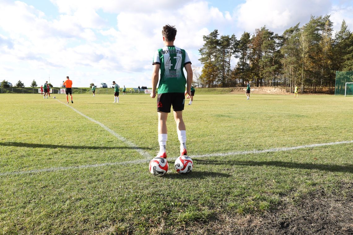 Wiadomości sportowe - ostatnia jesienna kolejka chełmskiej okręgówki Astra Leśniowice