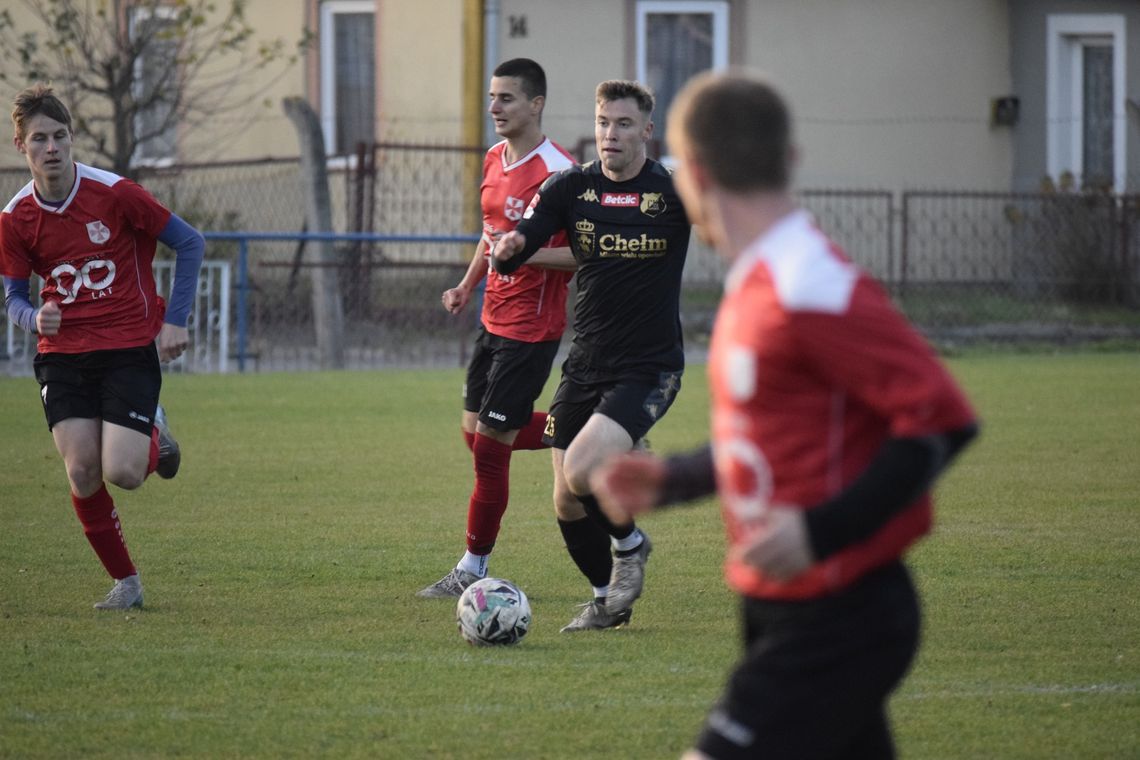 Wiadomości sportowe - Ruch Izbica zamyka podium chełmskiej klasy okręgowej Ruch Izbica - Chełmianka II Chełm