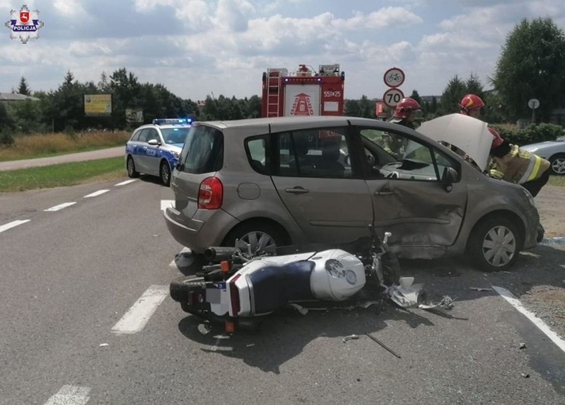 Włodawa: Wymusił pierwszeństwo na motocykliście - dwie osoby trafiły do szpitala