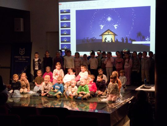 "Prawdziwa Historia Narodzenia" - próba przed jasełkami [GALERIA ZDJĘĆ]