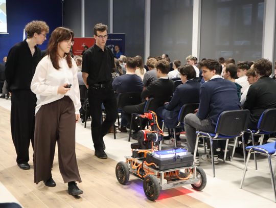 Branżowe Centrum Umiejętności w dzieninie Mechatroniki oficjalnie otwarte! [ZDJĘCIA]