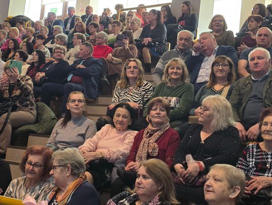 Powiat chełmski. Powiatowy Dzień Kobiet z gwiazdami - Rui Carlos Ferreira ex Bad Boys Blue i Yaroo [GALERIA ZDJĘĆ]