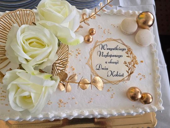 Policyjni emeryci świętowali Dzień Kobiet [GALERIA ZDJĘĆ]