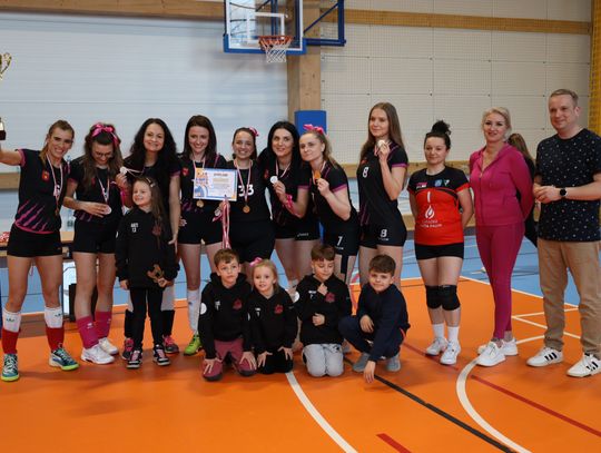 Zadra triumfuje w Amatorskiej Lidze Siatkówki [GALERIA ZDJĘĆ]