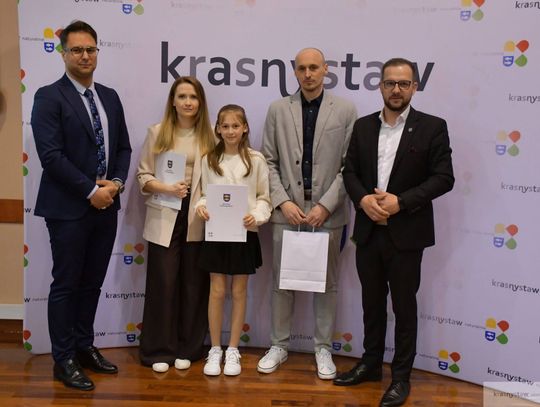 Krasnystaw nagradza sportową młodzież. Rekordowa liczba stypendiów [GALERIA ZDJĘĆ]