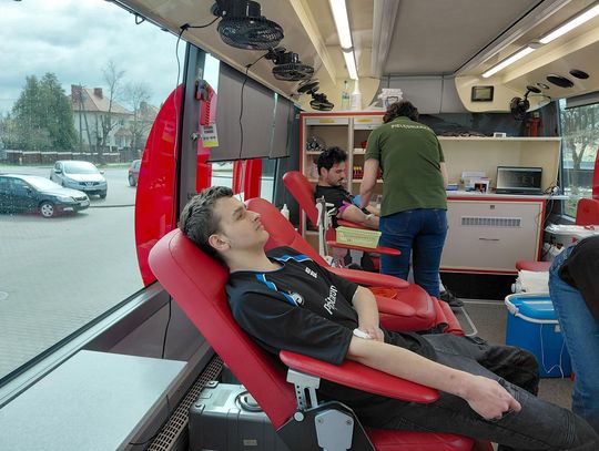 Uczniowie ZST w Chełmie nie żałują swojej krwi [ZDJĘCIA]