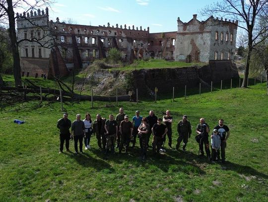 Pierwszy etap badań archeologicznych na zamku w Krupem rozpoczęty [GALERIA ZDJĘĆ]
