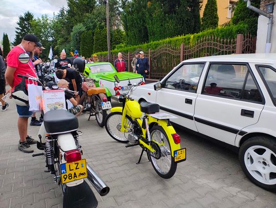 Jubileuszowy Zlot Zabytkowych Pojazdów w Zamościu [GALERIA ZDJĘĆ]