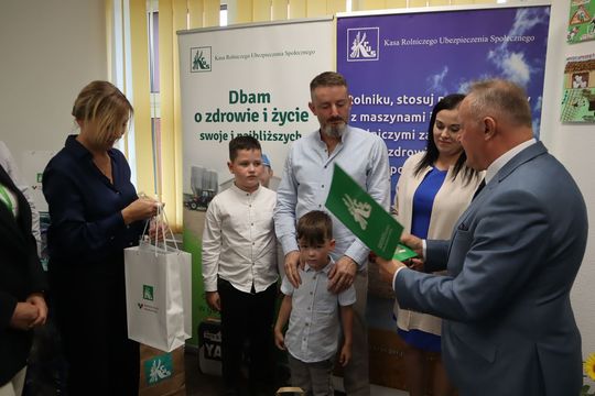 Region. Poznaliśmy laureatów regionalnego etapu konkursu „Bezpieczne Gospodarstwo Rolne” [GALERIA ZDJĘĆ]