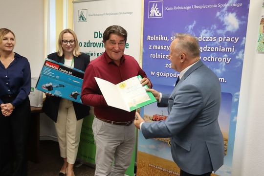 Region. Poznaliśmy laureatów regionalnego etapu konkursu „Bezpieczne Gospodarstwo Rolne” [GALERIA ZDJĘĆ]